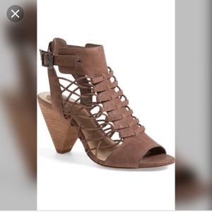 Vince Camuto Evel Sandal - 6 1/2